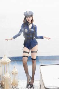 演员